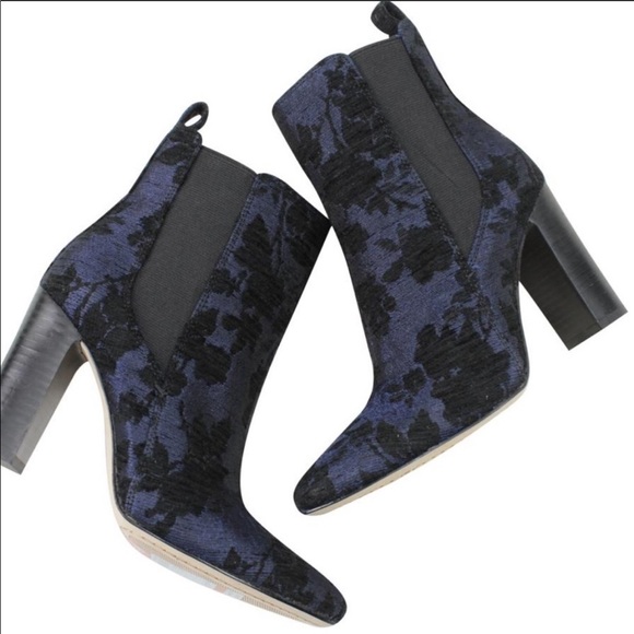 Vince Camuto Shoes - Vince Camuto Booties